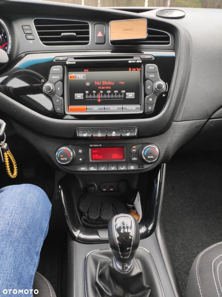 Kia Ceed 1.6 CRDi 128 Vision - 9