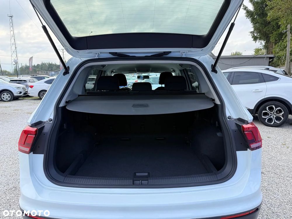 Volkswagen Tiguan 2.0 TSI 4Mot Active DSG - 28
