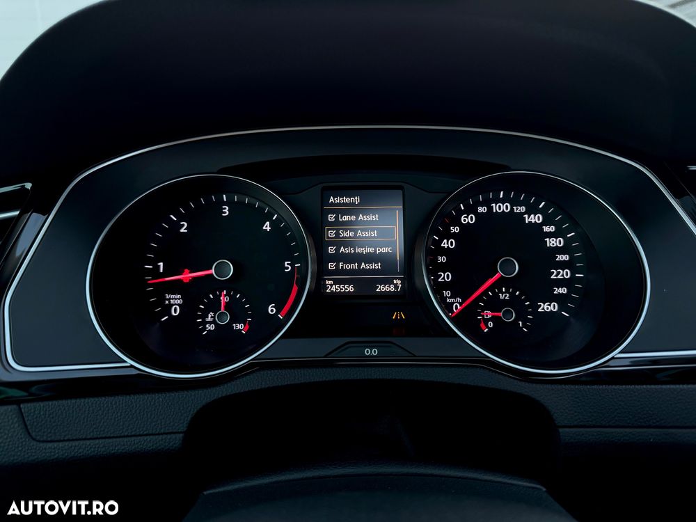 Volkswagen Passat Alltrack 2.0 TDI DSG 4Motion - 31