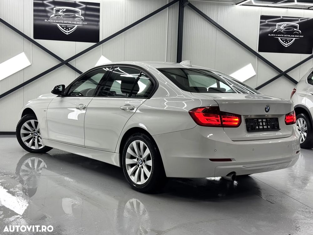 BMW Seria 3 320d Aut. Modern Line - 14