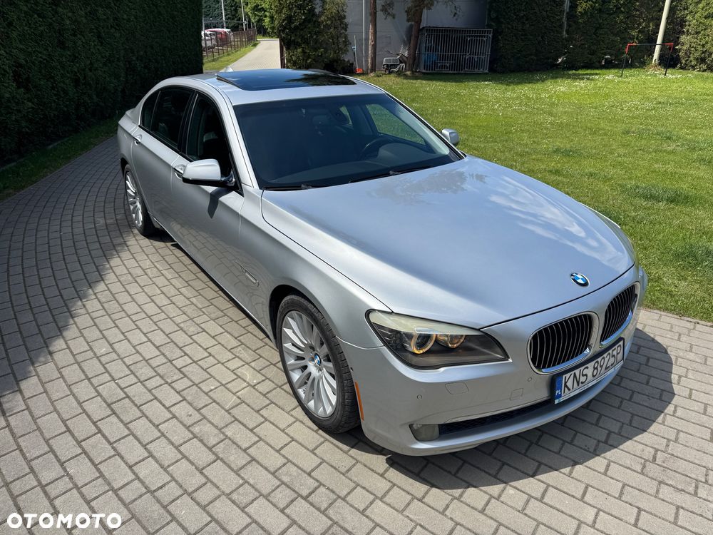 BMW Seria 7 750Li - 6