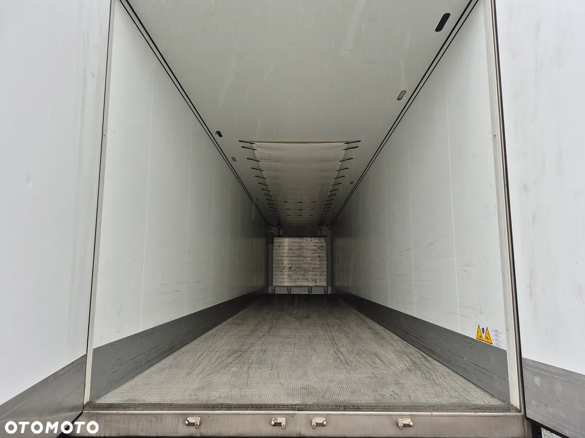 Schmitz Cargobull V7 SKO24 Thermo King Advancer A400 - 8
