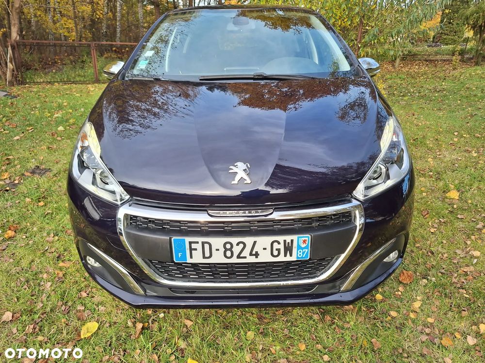 Peugeot 208 - 16
