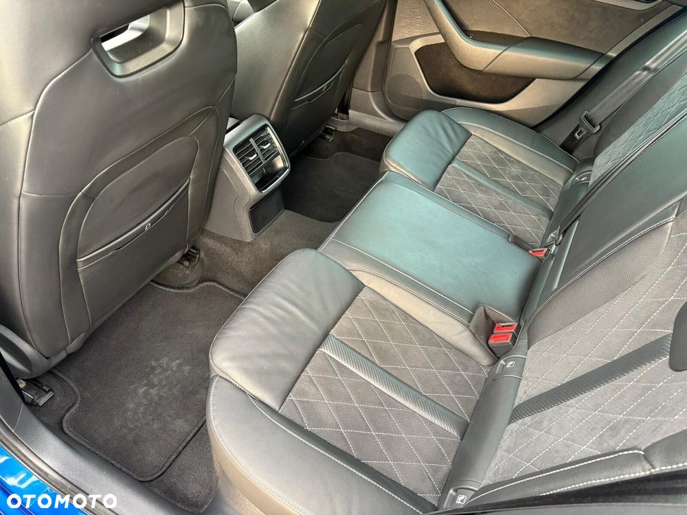 Skoda Octavia 2.0 TSI RS 245 DSG - 10