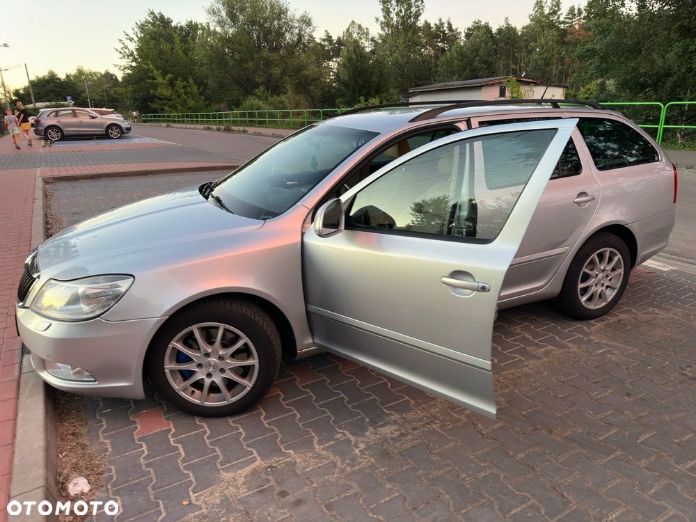 Skoda Octavia 2.0 TDI Elegance - 3