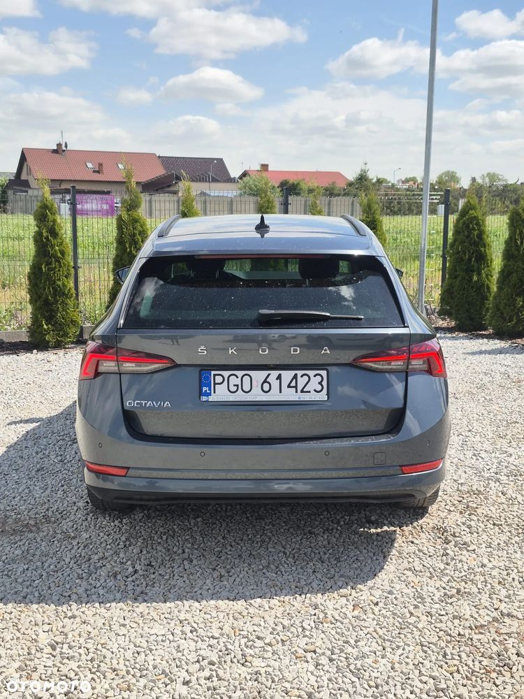 Skoda Octavia 2.0 TDI Style DSG - 10