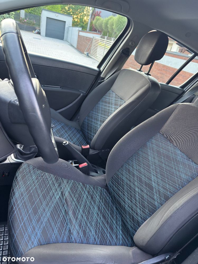 Renault Clio 1.2 16V All Inclusive - 21