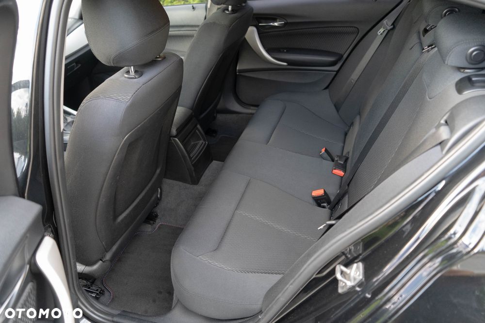 BMW Seria 1 116d - 11