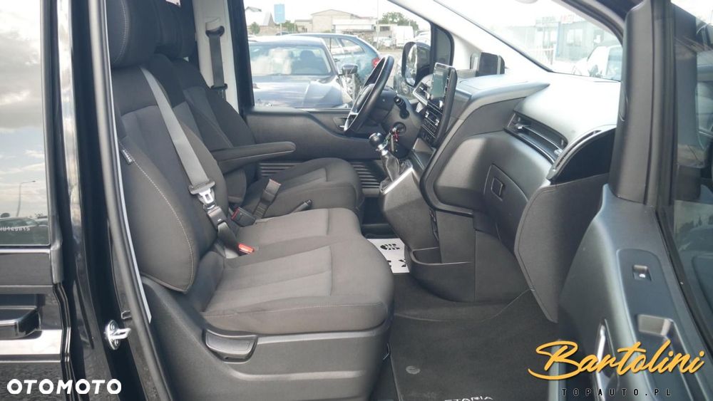 Hyundai Staria - 18
