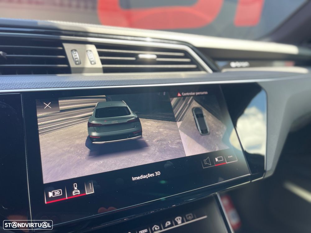 Audi e-tron S quattro - 38