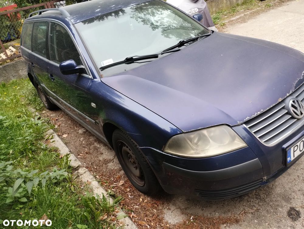 Volkswagen Passat 1.9 TDI Basis - 2