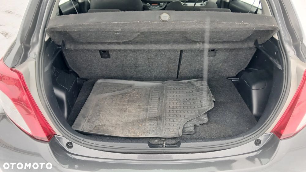 Toyota Yaris 1.33 VVT-i Multidrive S Executive - 11