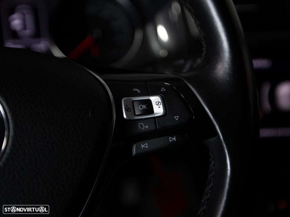 VW Golf Variant - 13