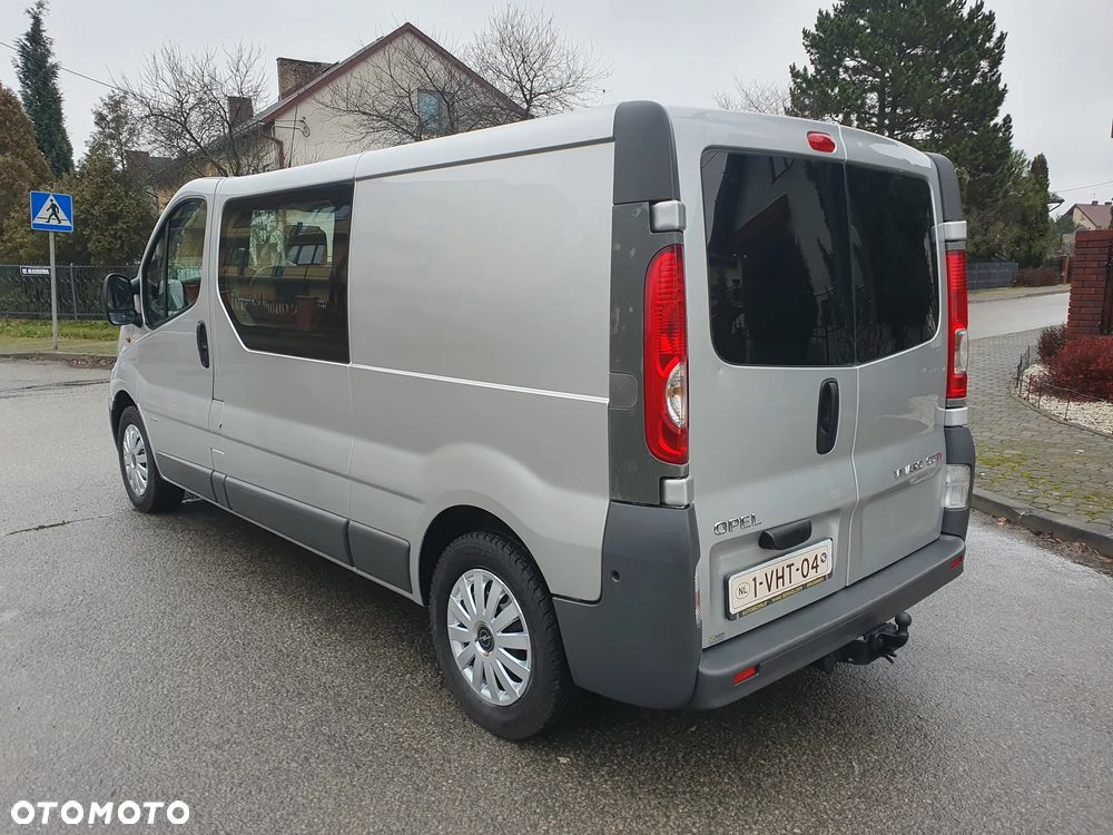 Opel Vivaro - 13