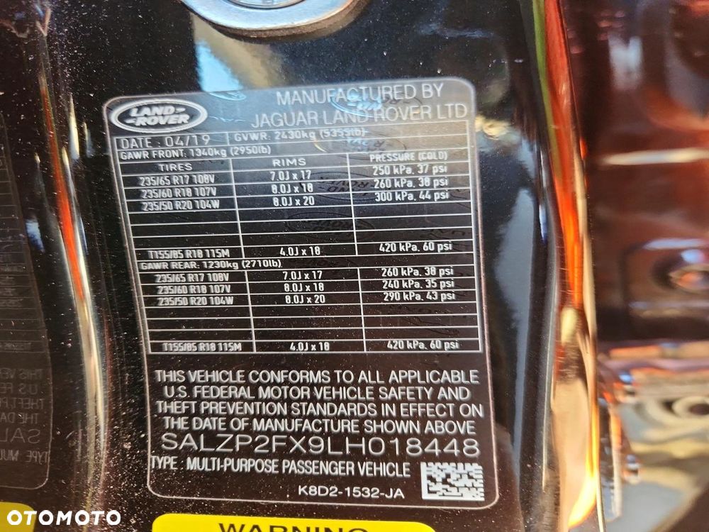 Land Rover Range Rover Evoque P300 R-Dynamic SE - 16