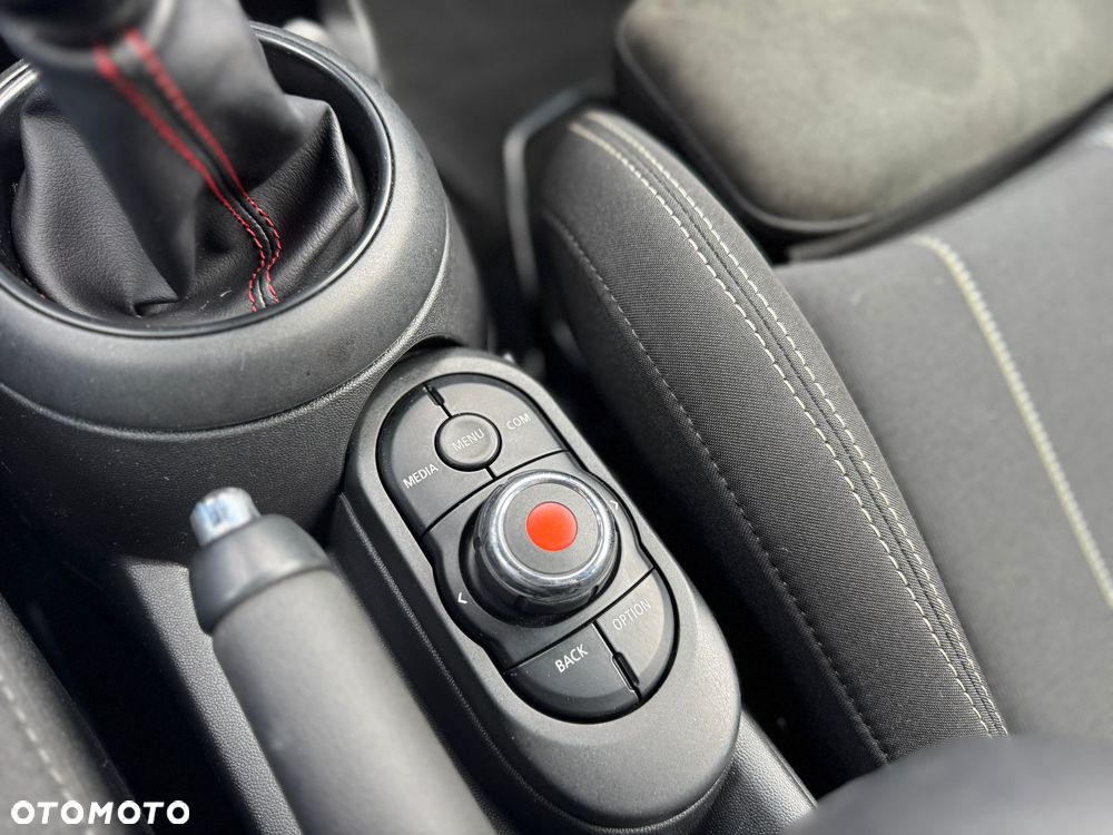 MINI ONE John Cooper Works Trim - 17