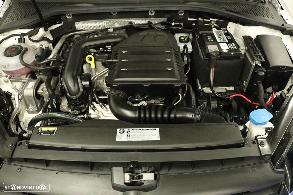 VW Golf 1.0 TSI Trendline Pack - 21