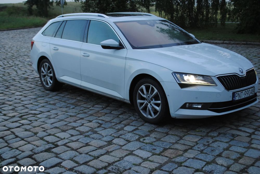 Skoda Superb 2.0 TDI 4x4 L&K DSG - 4