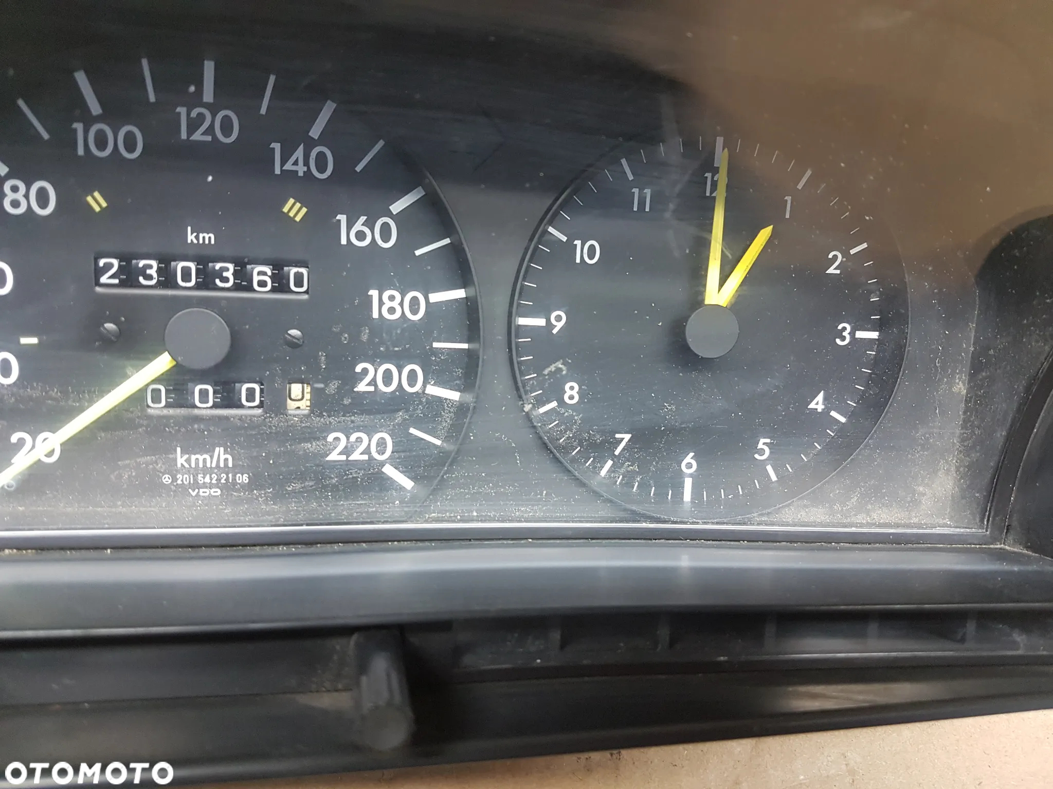 MERCEDES 190 W201 LICZNIK ZEGARY EUROPA - 2