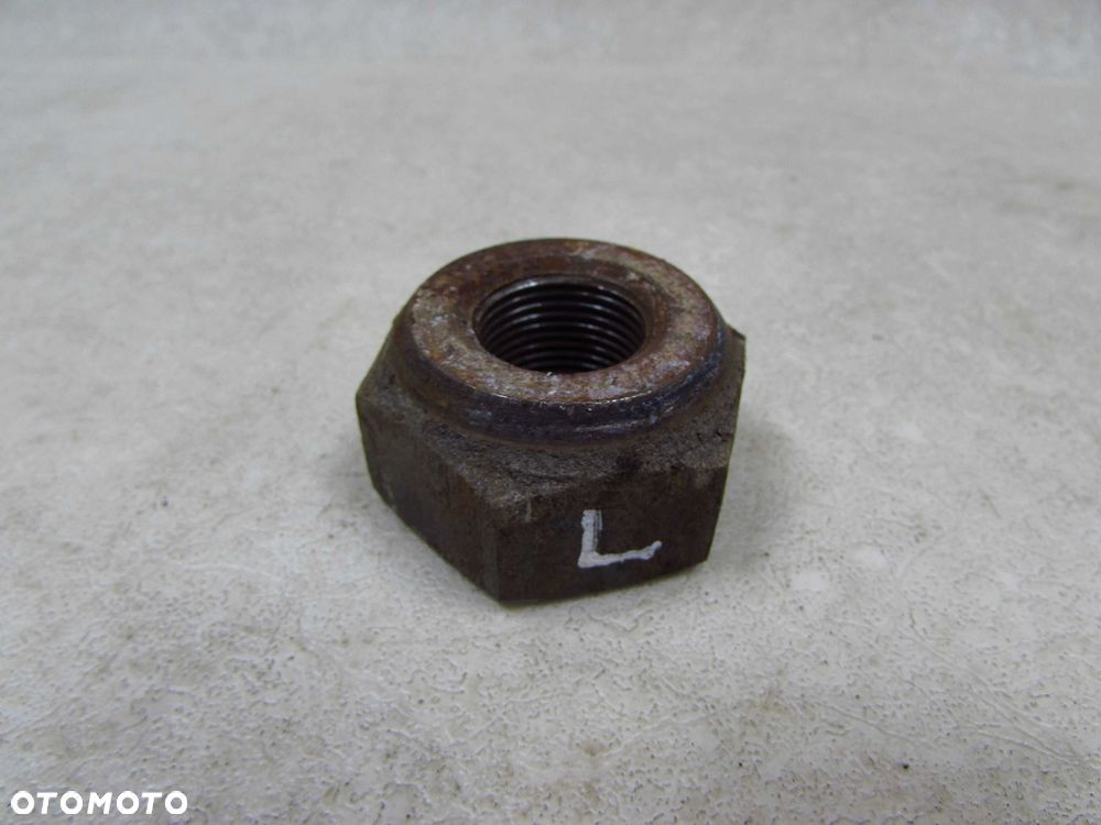 ISUZU NPR NQR NKR N75 SZPILKA NAKRETKA KOLA LEWY PRZOD 18mm - 2