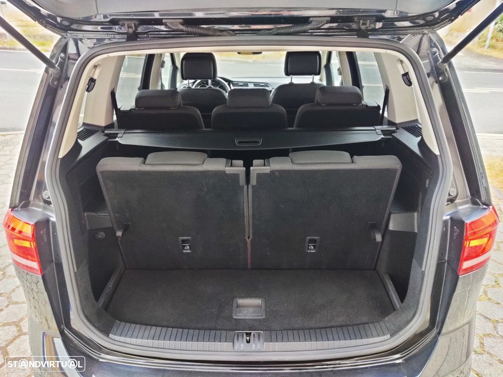 VW Touran 1.6 TDI Confortline DSG - 33