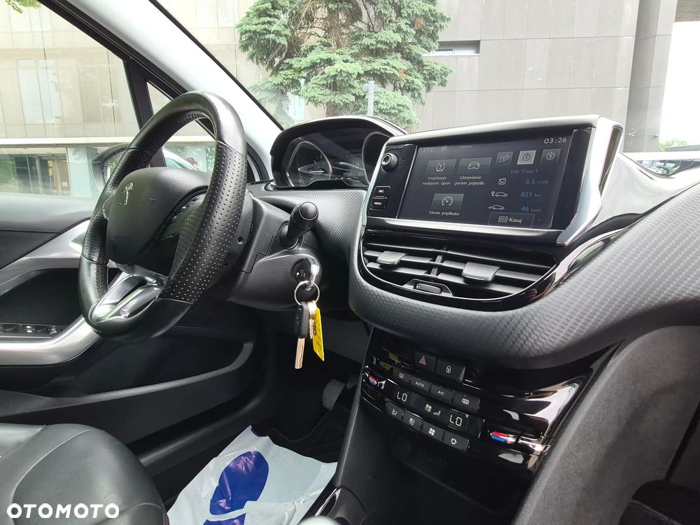 Peugeot 2008 PureTech 130 Stop&Start Crossway - 10