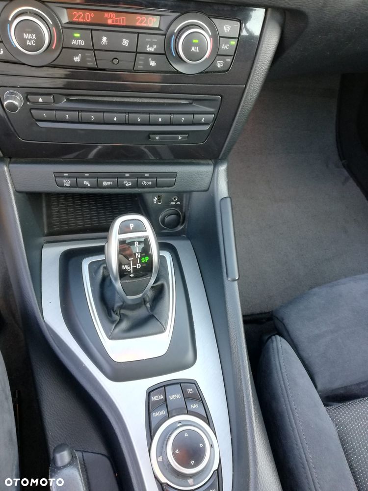 BMW X1 xDrive20d Sport Line - 20