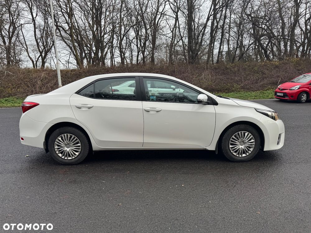 Toyota Corolla 1.4 D-4D Comfort - 5