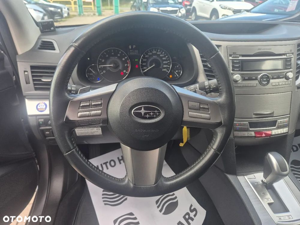 Subaru Legacy 2.5i Lineartronic Comfort - 24