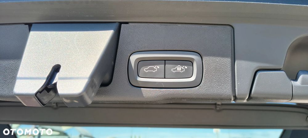 Volvo XC 60 B4 D AWD Inscription - 5