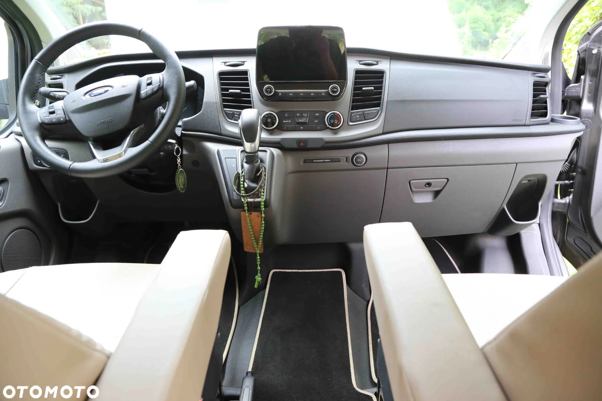 Ford TRANSIT CUSTOM- KAMPER CAP COAST - 14