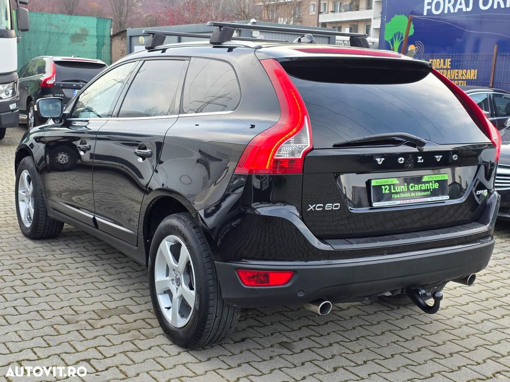 Volvo XC 60 DRIVe R Design - 3
