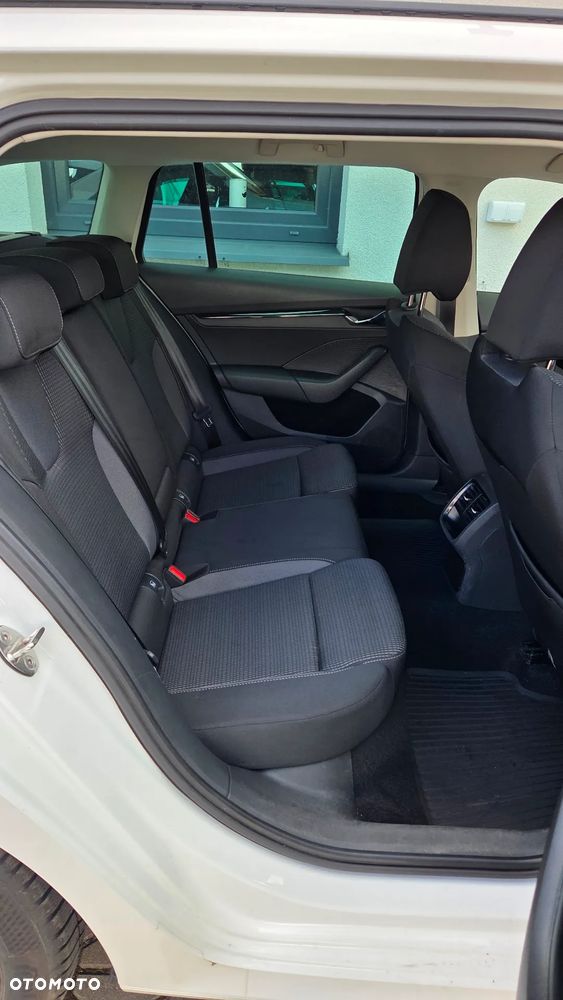 Skoda Octavia 1.0 TSI Ambition - 22