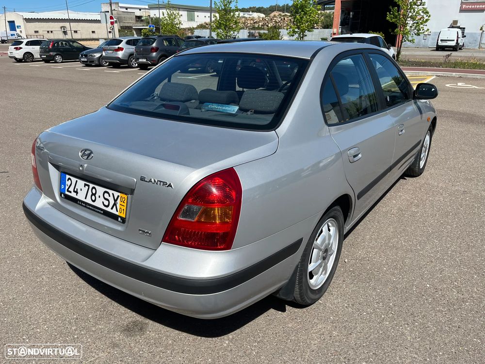 Hyundai Elantra 2.0 CRDi GLS - 5