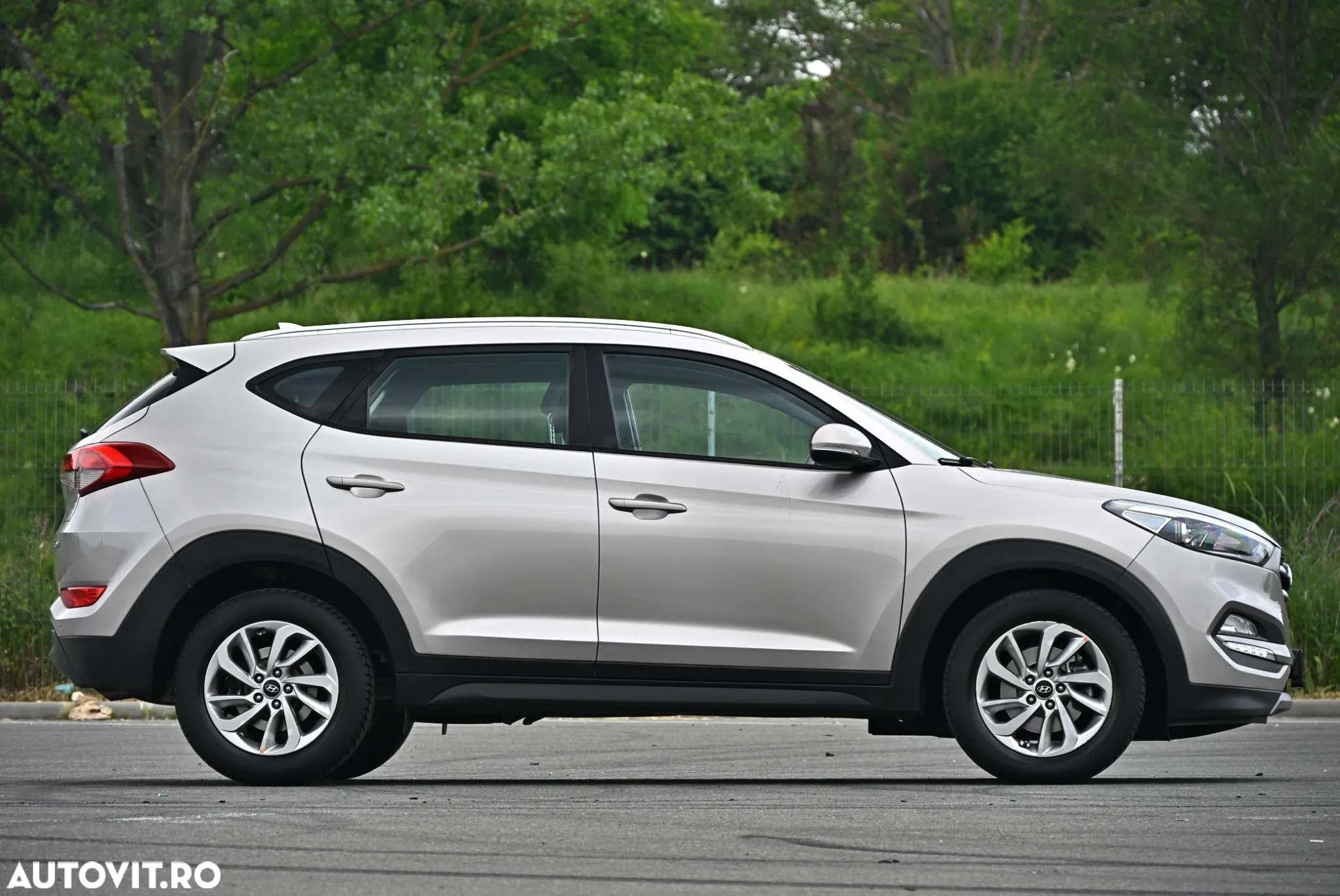 Hyundai Tucson blue 1.7 CRDi 2WD DCT Trend - 8