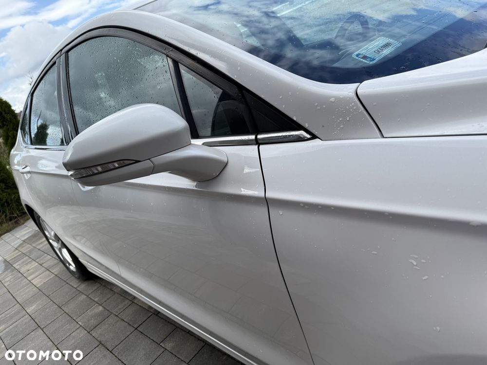 Ford Fusion - 3