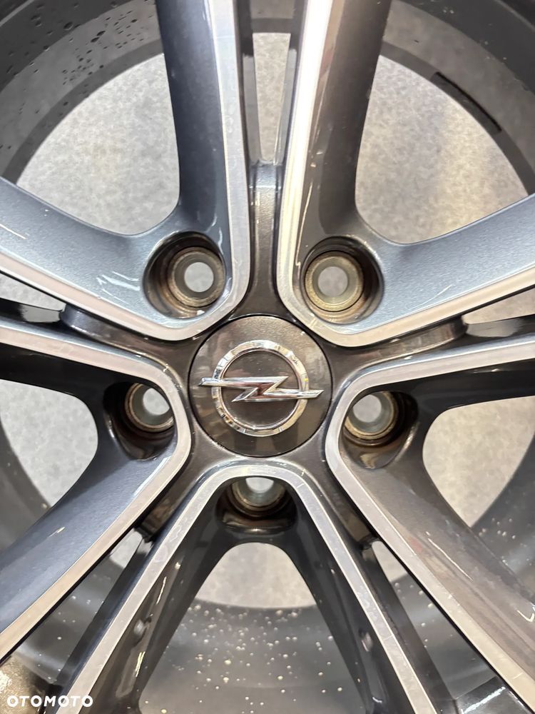 4 Felgi Alu. Opel Corsa D,E, Adam, Meriva B, Vectra C, 17" +TPMS - 26