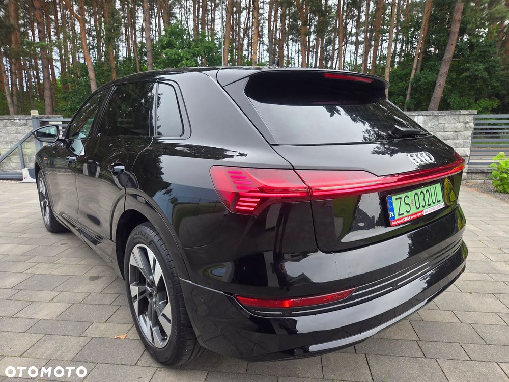 Audi e-tron 55 Quattro S Line - 8