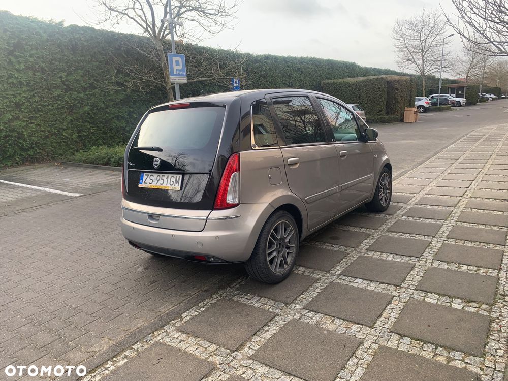 Lancia Musa 1.4 16v Automatik Platino Plus - 6