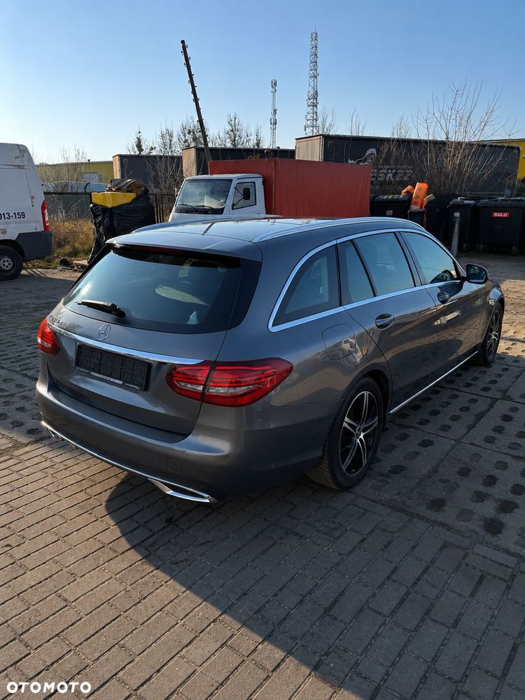 Mercedes-Benz Klasa C 220 d 9G-TRONIC - 2