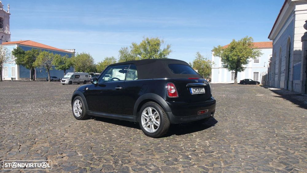 MINI Cabrio Cooper - 3