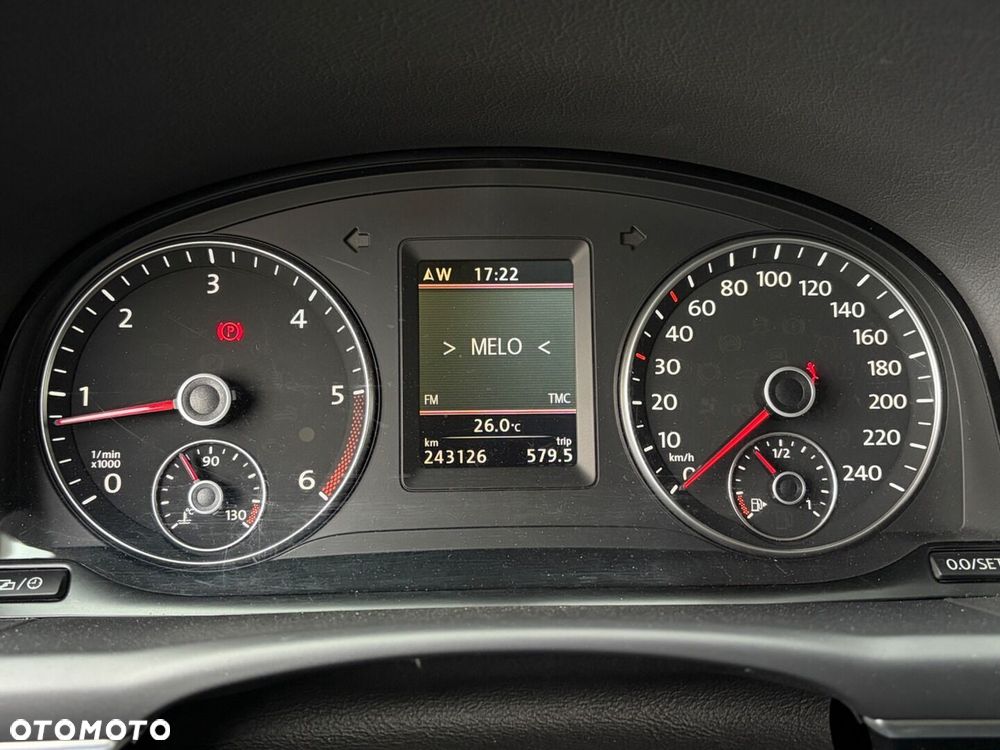 Volkswagen Touran 2.0 TDI DPF Highline - 14