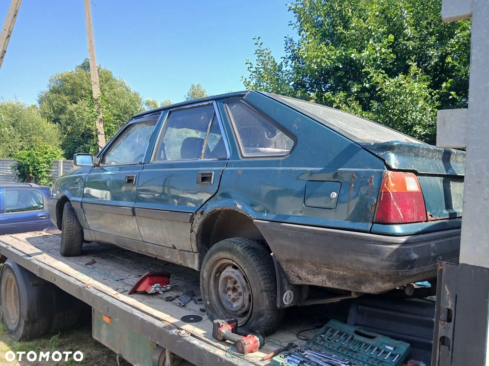 fso polonez caro maska zderzak lampa grill błotnik drzwi zbiornik paliwa szyba lusterko klamka - 2