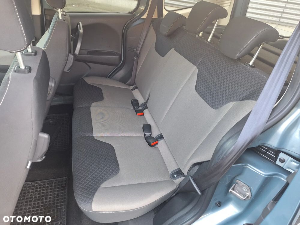 Ford Tourneo Courier 1.0 EcoBoost Trend - 21