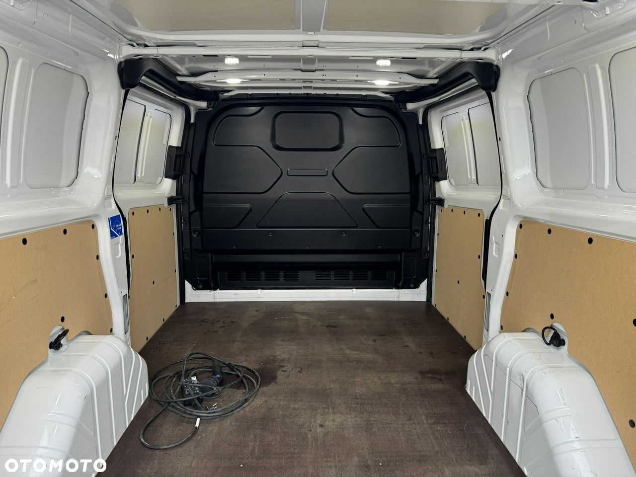Ford Transit Custom - 23