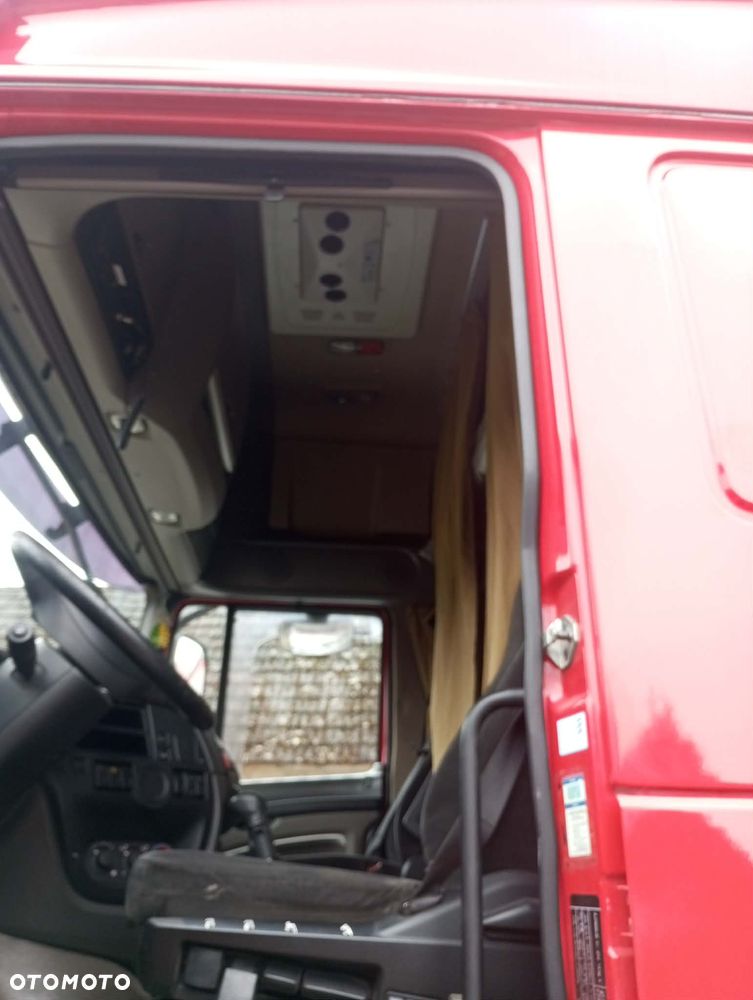 DAF FAR XF 105.460T - 9