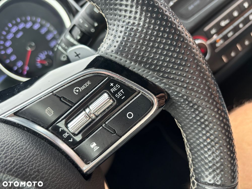 Kia Ceed 1.4 T-GDI DCT OPF GT Line - 23