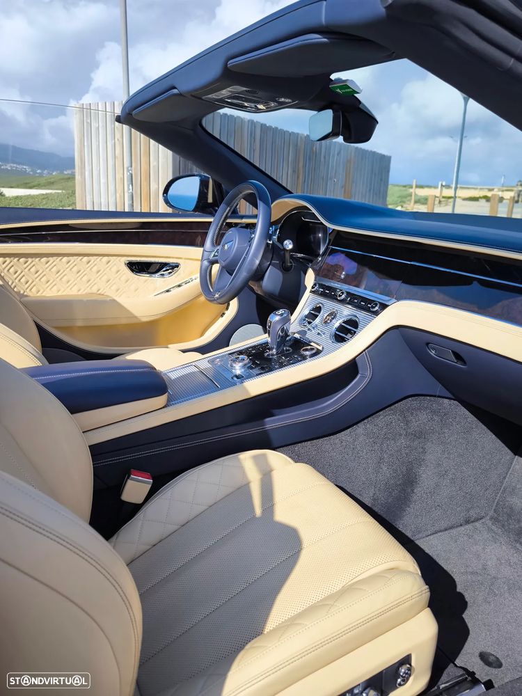 Bentley Continental Cabrio V8 - 20