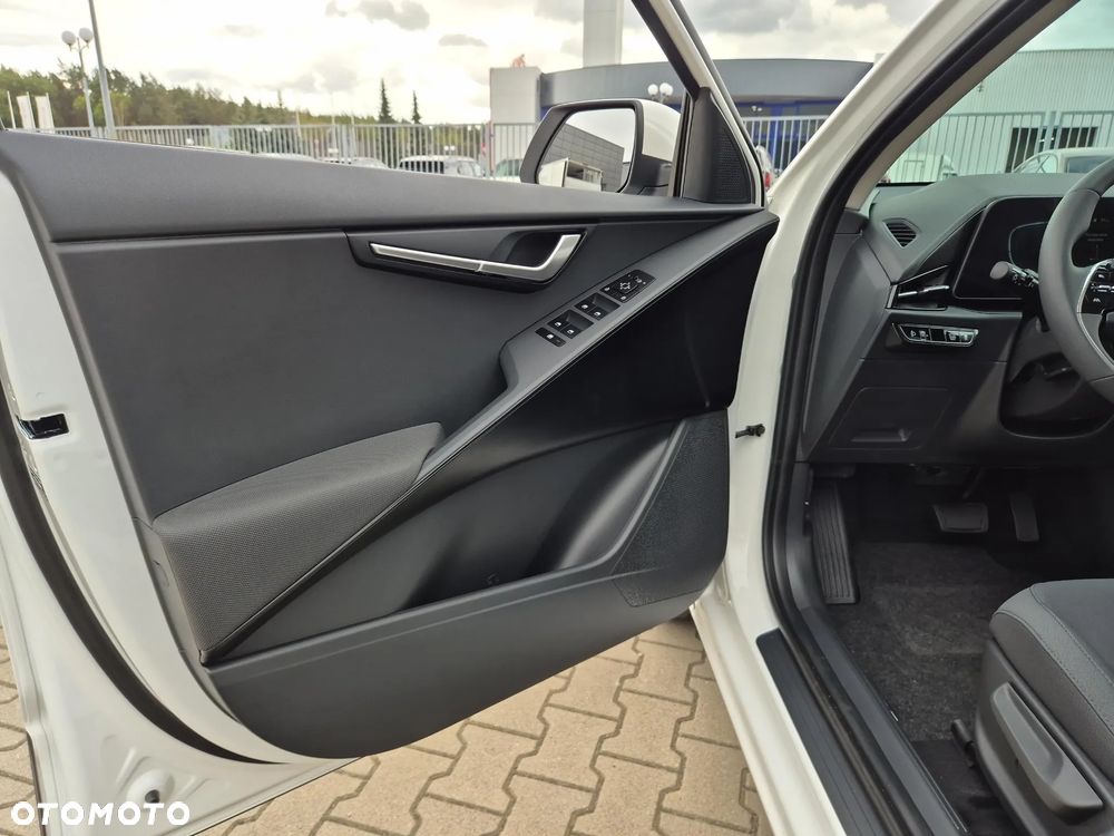 Kia Niro 1.6 GDI Hybrid M - 10