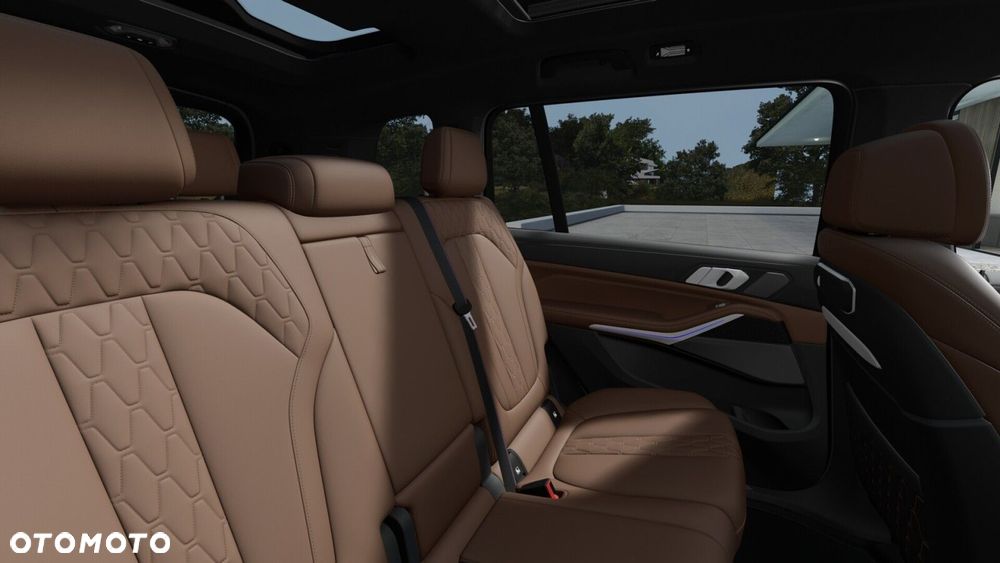 BMW X7 - 14